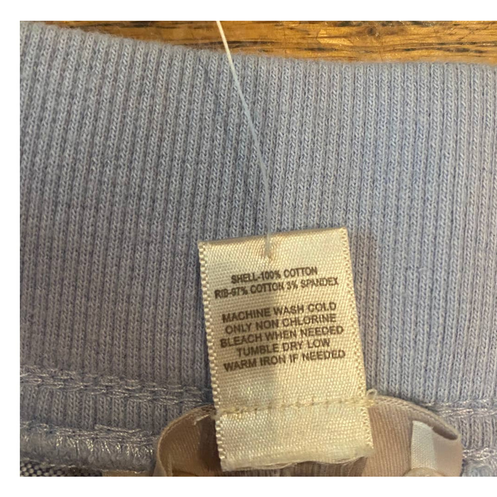 NWT Ann Taylor Loft NEW - Size 6 Blue Shorts with Clasp and Tie - Picture 4 of 6